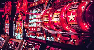 Pengguna Indonesia membaca linktogel di kota besar